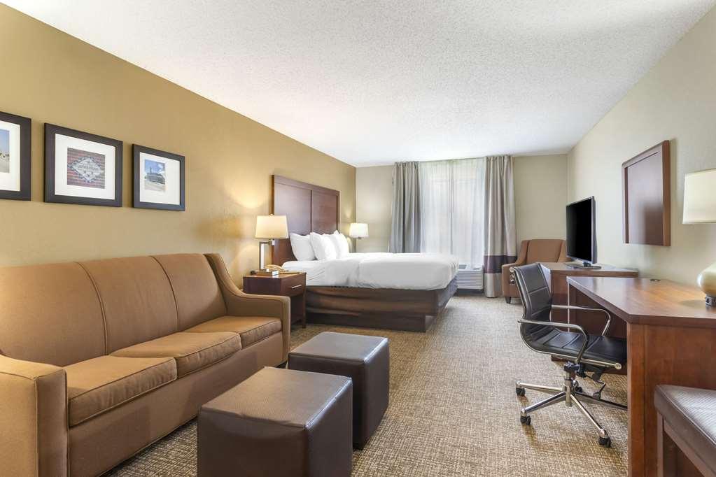 Comfort Inn & Suites Blytheville Room photo